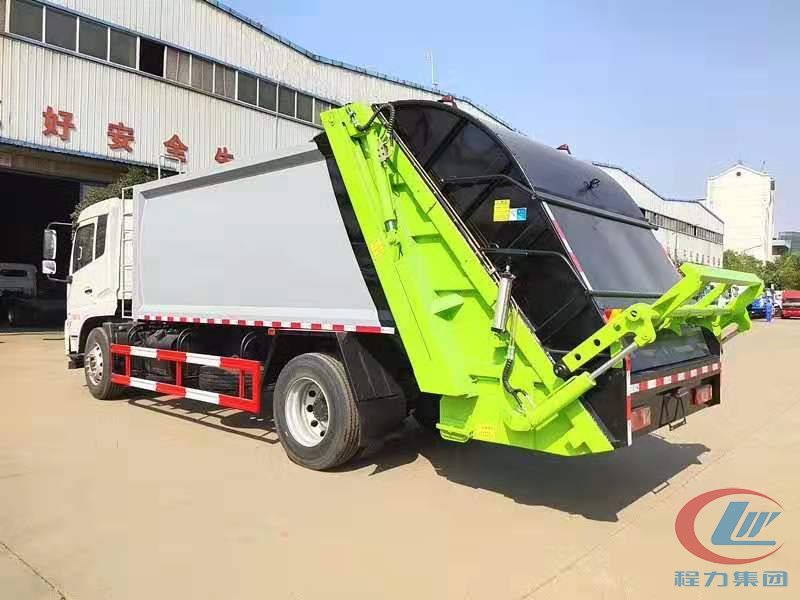 利来老牌国际官网威牌东风天锦压缩垃圾车